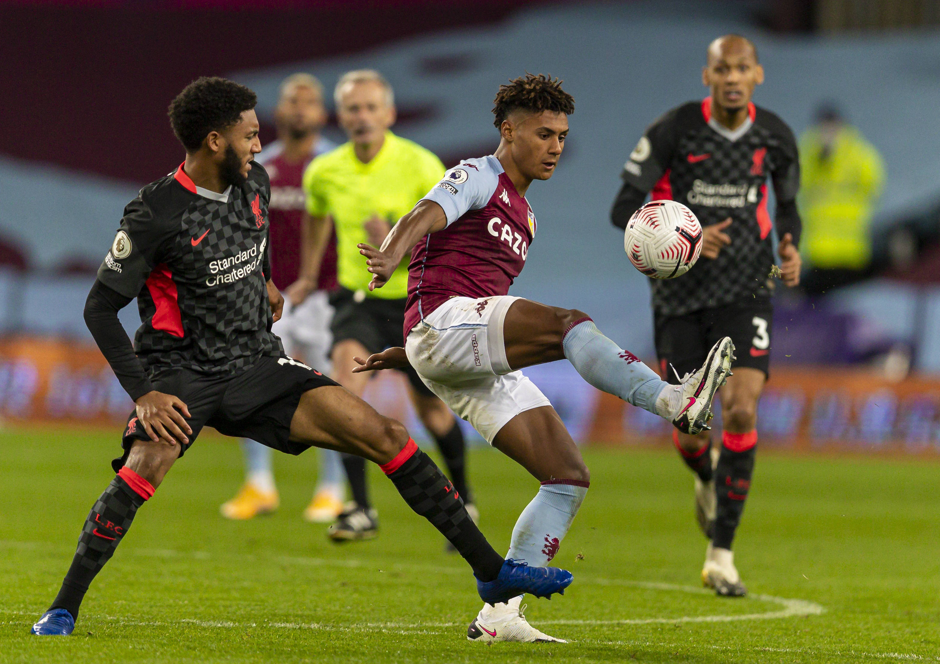 一直被球迷 一直被球迷